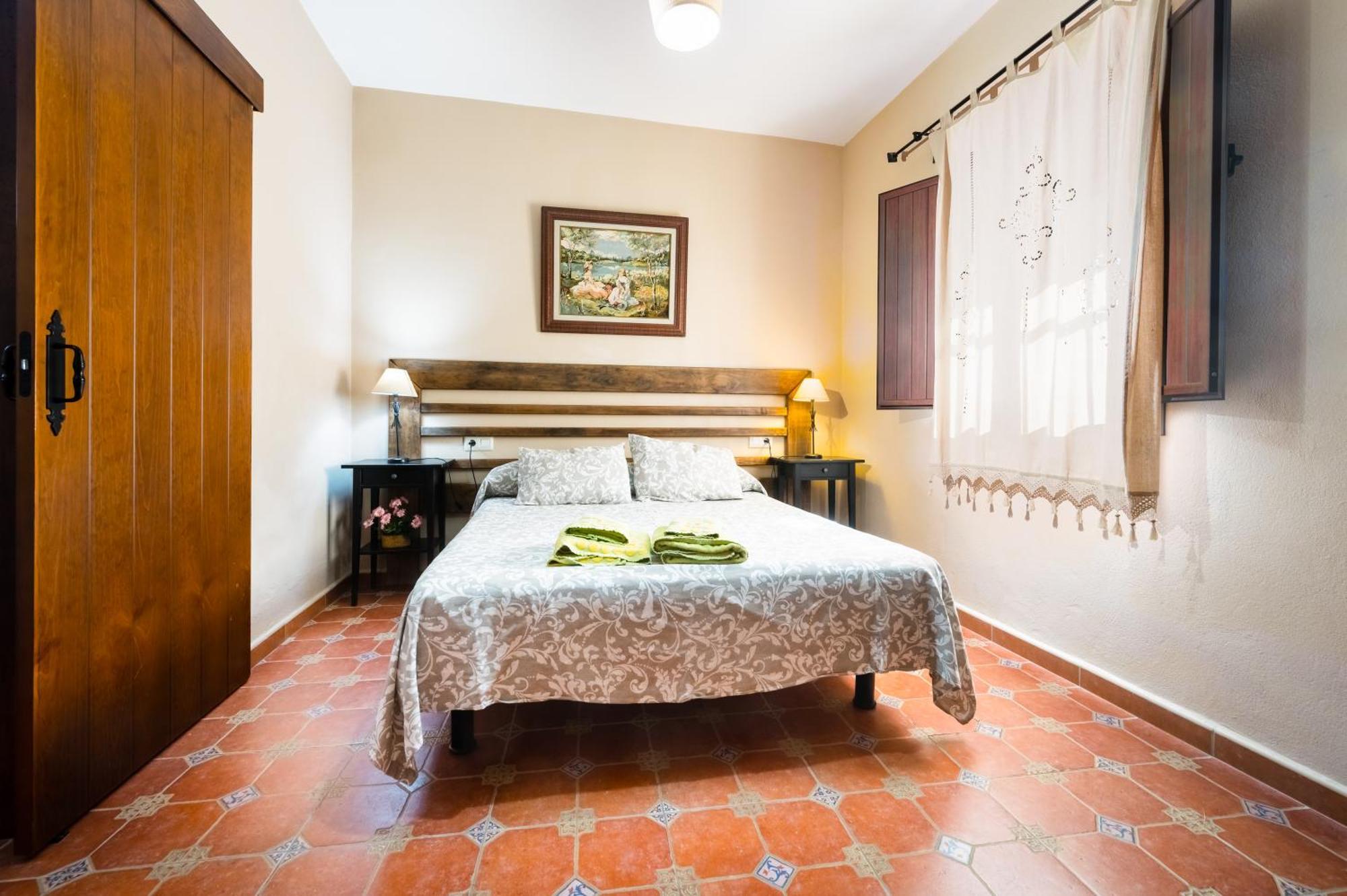 Esencia Del Paladin Villa Zufre Екстериор снимка